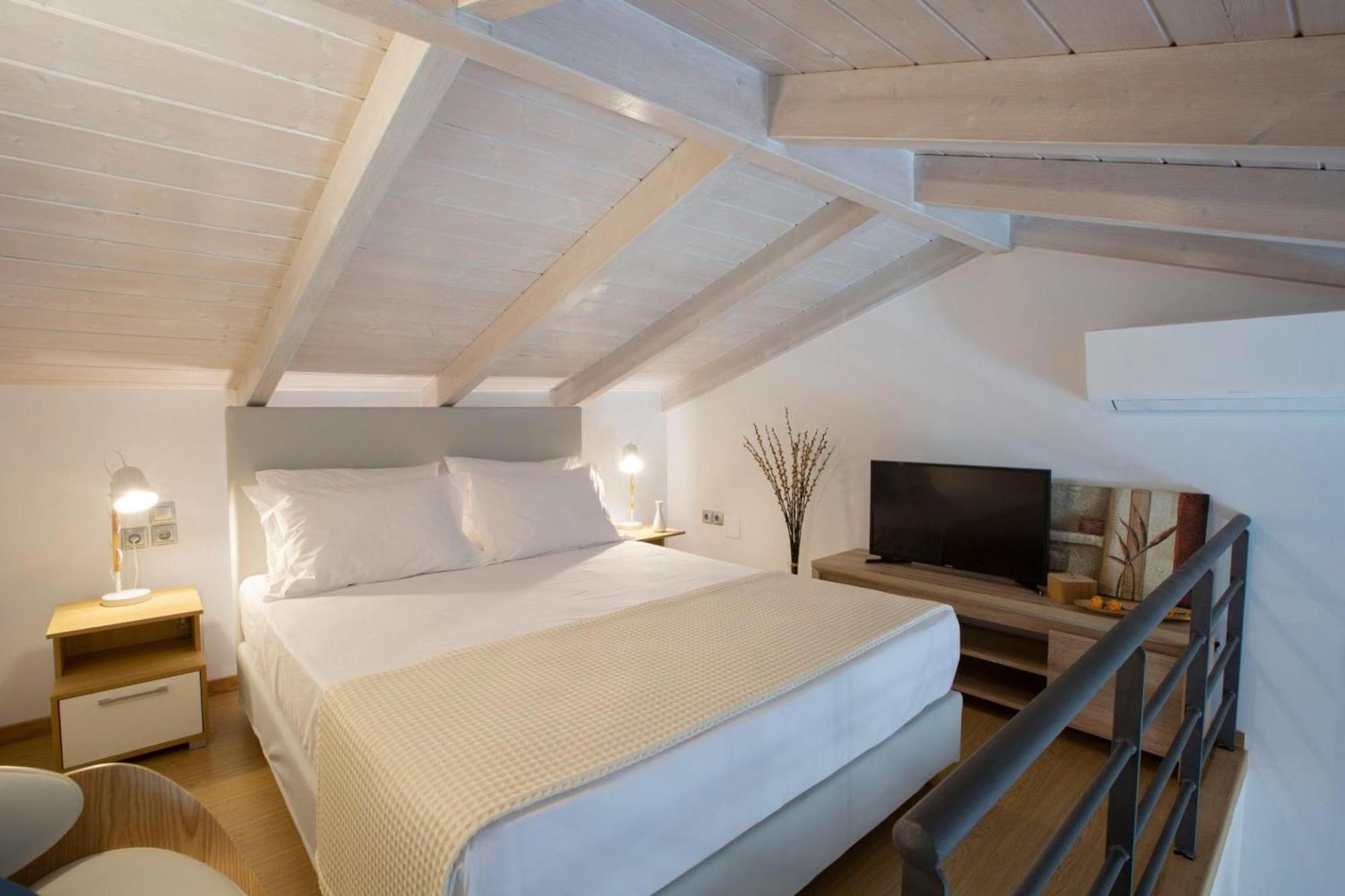 Aloft Luxury Villas Lefkada - Heated Pool Apolpaina Extérieur photo